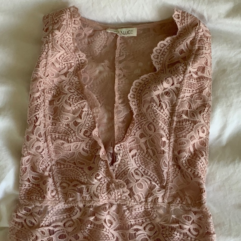 Lace Bodysuit With Cutout Back